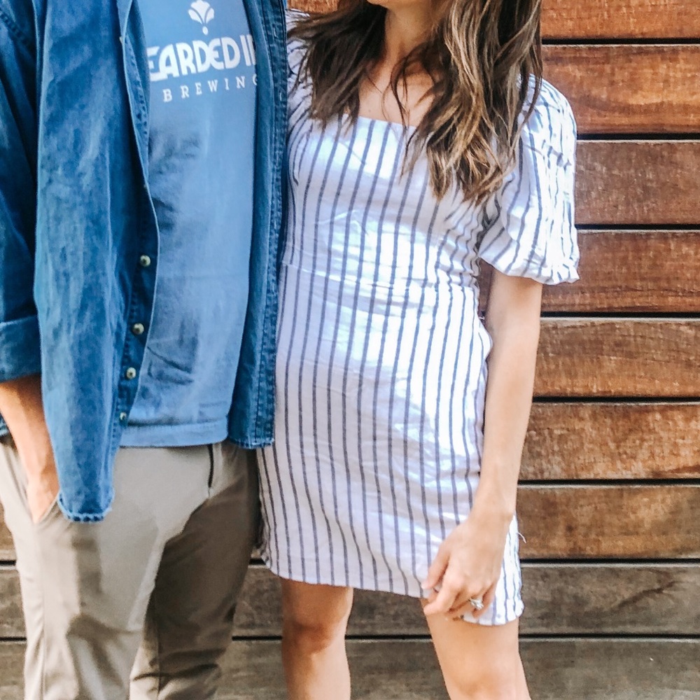 Brand New A&F Puff Sleeve Dress